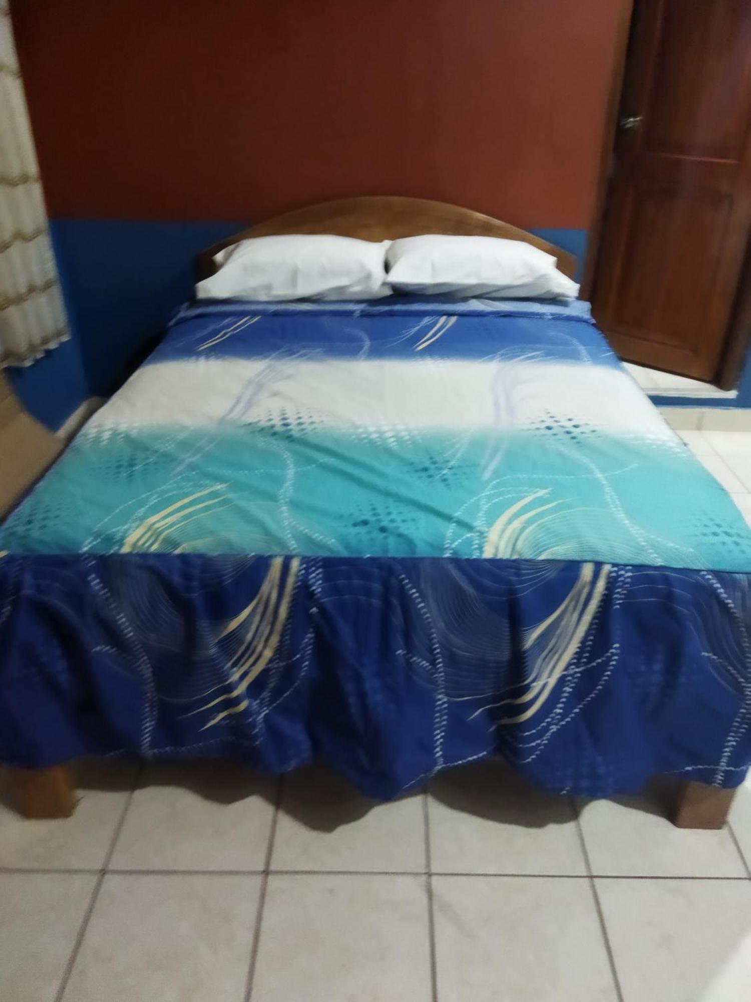 Hospedaje Mas Tarapoto Zewnętrze zdjęcie